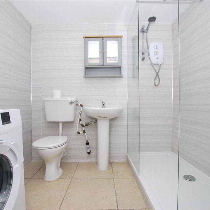 1 bedroom detached house to rent - Photo 1