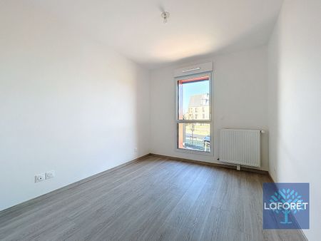 Apartment - Photo 4