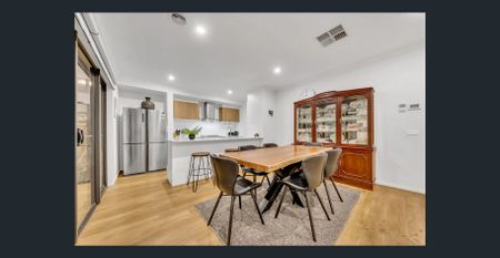 Modern 3-Bedroom Family Home in Warralily Grange Estate! - Photo 4