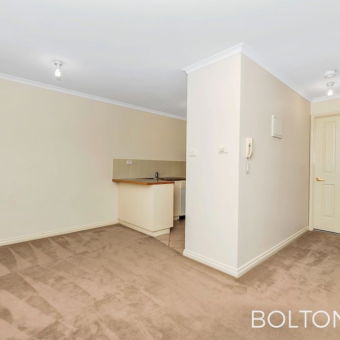 33/40 Torrens St, Braddon ACT 2612 - Apartment For Rent | Domain - Photo 1