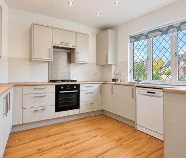 East Cliff Road, Tunbridge Wells, Kent, TN4 - Photo 2