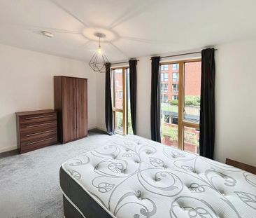3 bedroom townhouse to rent - Photo 2