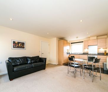 1 bedroom apartment to rent - Photo 2