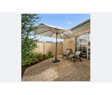 Charming Home in Lockridge - Photo 6