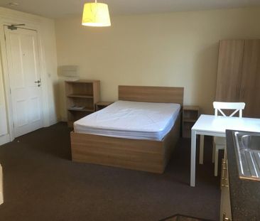 1 bedroom apartment to rent - Photo 4