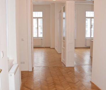 Charme-Flair-Großzügigkeit – Beim Hamerlingplatz – Top Altbauwohnung! - Foto 6