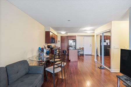 For Lease - 330 Burnhamthorpe Road Unit# 705, Mississauga, Ontario - Photo 5