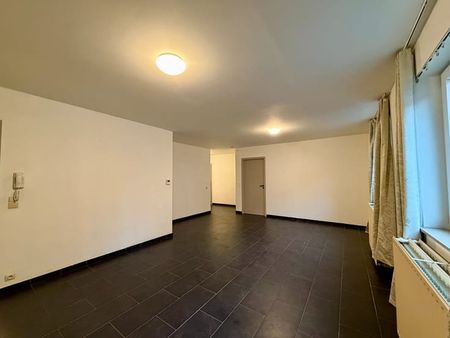 Appartement te huur - Photo 2