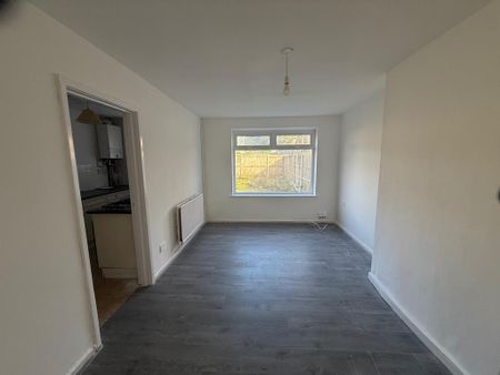 2 bedroom detached house to rent - Photo 2