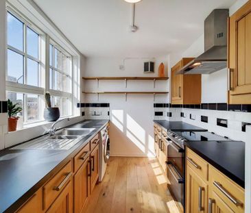2 bedroom flat to rent - Photo 6