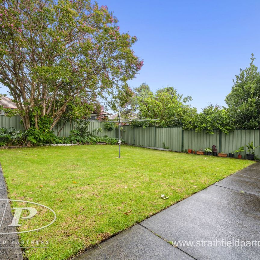 Part house for Lease - Photo 1