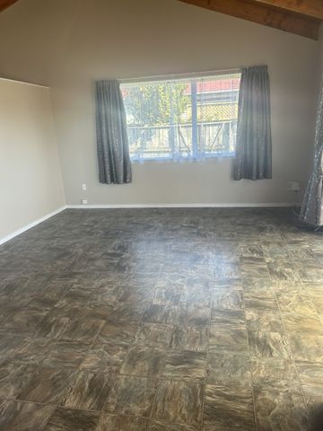 Cute One-Bedroom Home - Photo 5