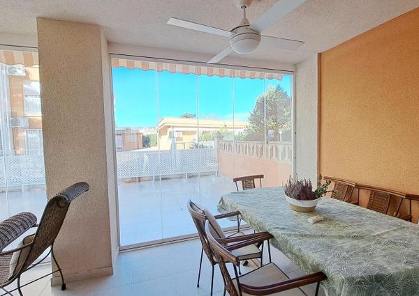 Spacious ground floor for rent with a pool and garden in Javea Arenal LONG TERM