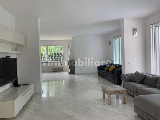 Villa unifamiliare via Poveromo 49, Ronchi - Poveromo, Massa - Photo 1