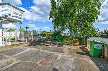 Superb Unit with Outdoor Living - Photo 3