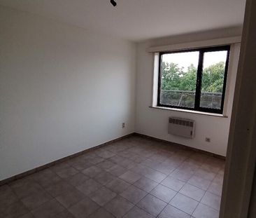 Ruim appartement met 2 slaapkamers nabij centrum Aalter - Photo 2