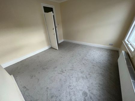 3 Bed Semi-Detached House, Rucklidge Avenue, NW10 - Photo 3