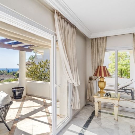 3 Bedroom Apartment For Rent in The Golden Mile, Málaga - Photo 1