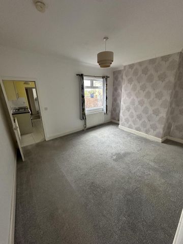 2 bedroom house to rent - Photo 3