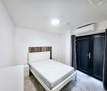 1 Bed Flat, Woolwich Road, SE7 - Photo 4