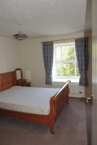5 bedroom private hall to rent - Photo 4