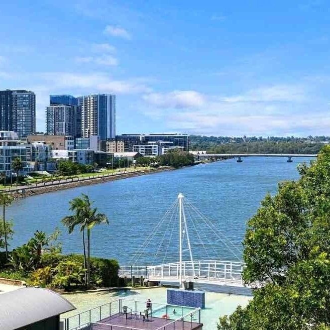 Wentworth Point - Photo 1