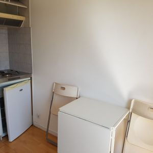 Reims Beau studio avec terasse - Photo 2