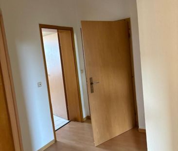 3 Zimmer im Erdgeschoss sofort verfügbar !!! (Nicolaistr. 3) - Photo 1