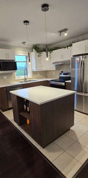 Magnifique 4 1/2 dans le secteur luxueux et prisé Val-des-Brises - Photo 1