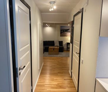 Körsångarvägen, Skogås - Photo 3