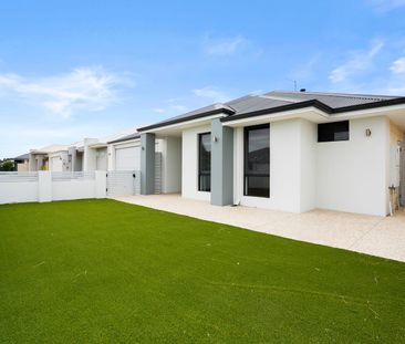 Large family home with solar Panels! - Photo 3