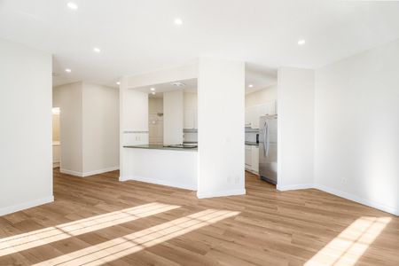 203-5201 Dalhousie Dr Nw - Photo 5