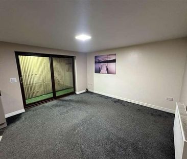 Box Tree Grove, Keighley, BD21 - Photo 2