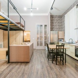 Ferenciek tere - Fotó 1