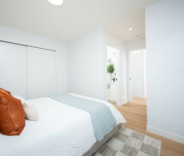 Breeze Nouveau Townhouses - Get 1/2 Month Free! - Photo 6