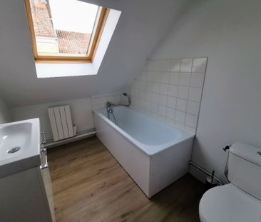 Location Appartement 1 pièce 24m² - Photo 4
