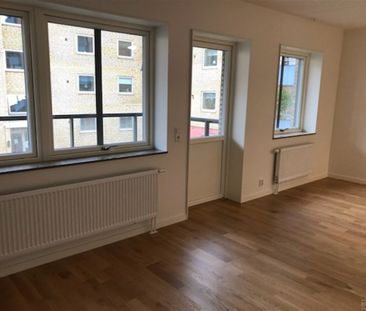 Scheelegatan 8 - Photo 2