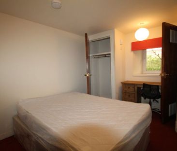 Springfield, Dundee - Photo 2