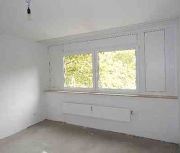 Stop! Großzügige 3,5-Zimmer-Wohnung (WBS) - Foto 1