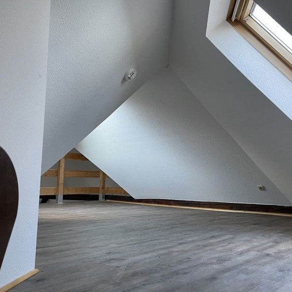 Stilvolle 2,5 Maisonettewohnung in Bahnhofsnähe! - Foto 1