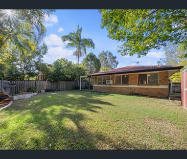 10 Hounslow Way, Seventeen Mile Rocks, Qld 4073 - Photo 2