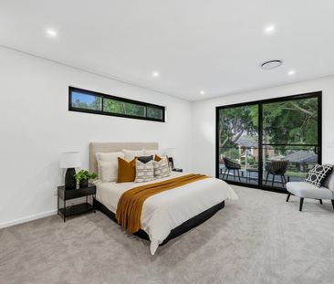 Luxury Duplex in Convenient Location - Photo 4