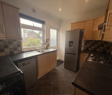 2 bedroom maisonette to rent - Photo 4