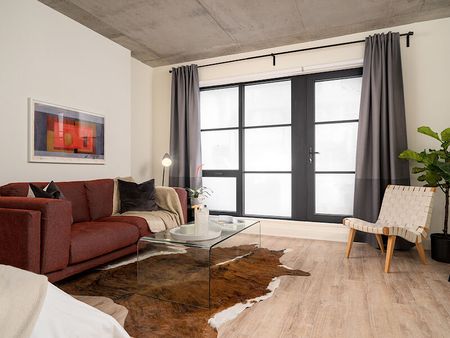 Domo Condo Rentals in Old Montreal - Photo 3