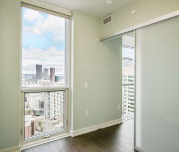 For Lease - 1 Yorkville Avenue Unit# 4009, Toronto, Ontario - Photo 4