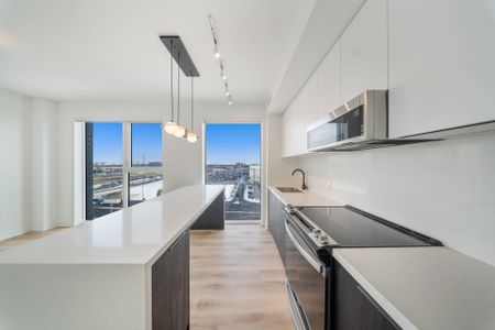For Lease - 5 York Garden Way Unit# 402, Toronto, Ontario - Photo 3