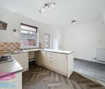 3 bedroom terraced house to rent - Photo 5