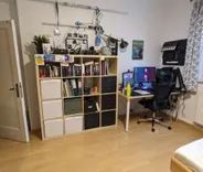 Zimmer in 3er-Student*innen WG zu vergeben - Photo 2
