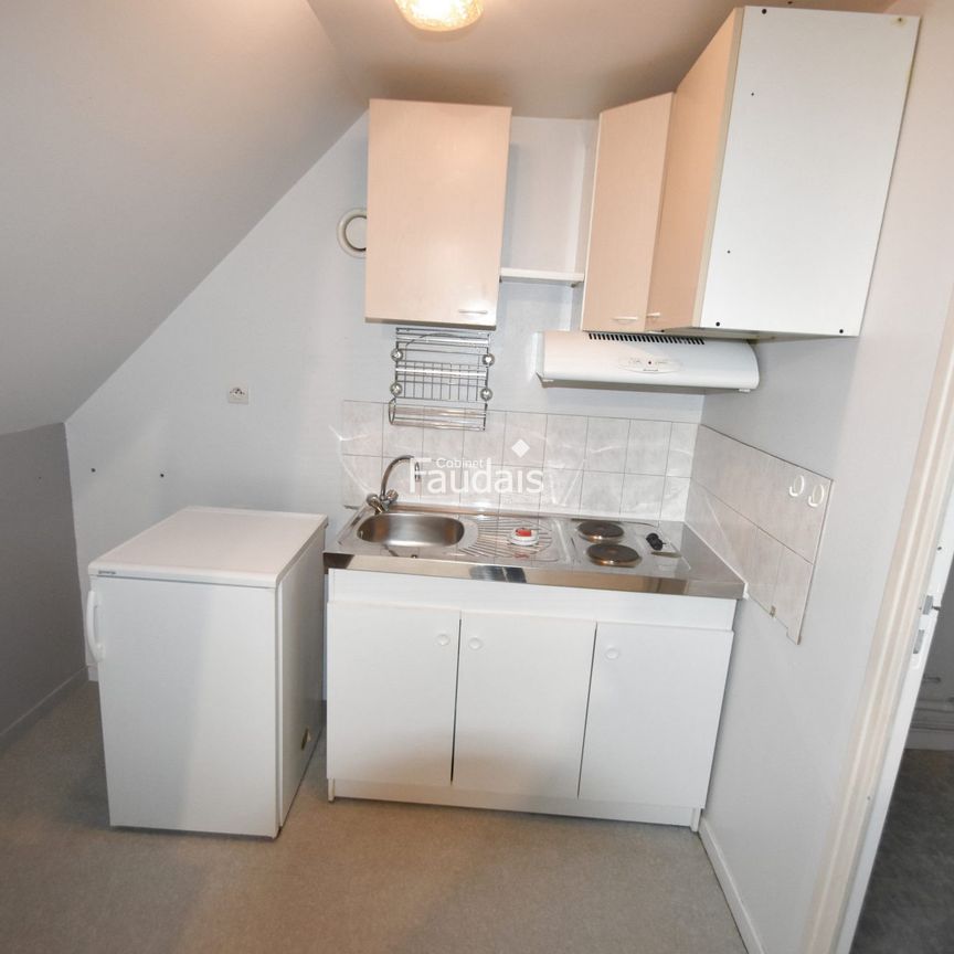 Location Appartement 1 pièce 27m² ST LO 50000 - Photo 1