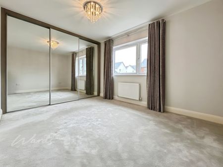 2 bedroom semi-detached house to rent - Photo 5